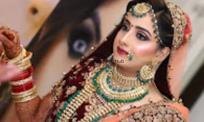 Looks beauty home service